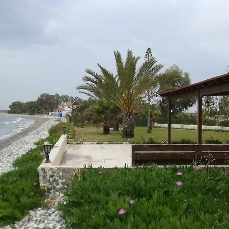Elena Sea Side * Meneou